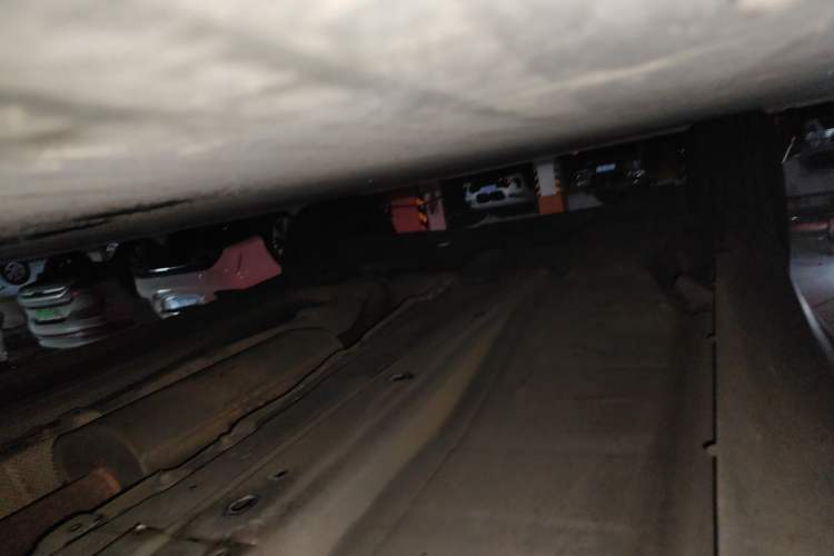 Used Volvo XC60 2013 T5 Zhiya Edition Chassis Front Right