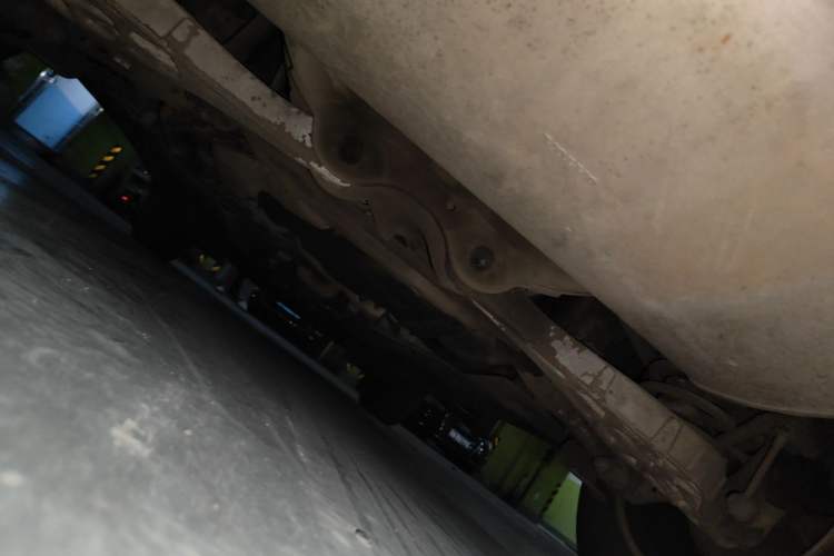 Used Volvo XC60 2013 T5 Zhiya Edition Chassis Rear
