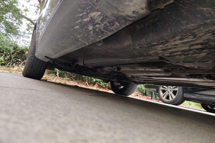 Used Volvo XC60 2013 T6 AWD Comfort Edition Chassis Rear Left