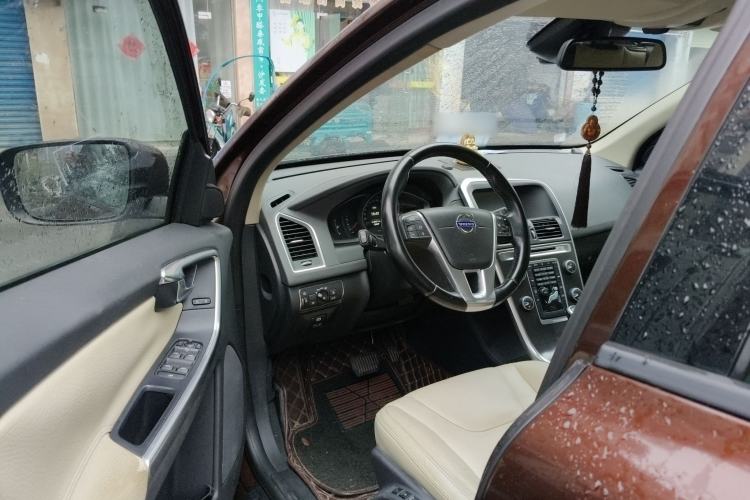 Used Volvo XC60 2013 T5 Comfort Edition Driver Seat
