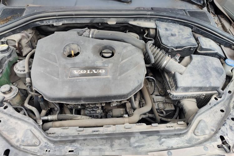 Used Volvo XC60 2013 T5 Comfort Edition Engine Bay