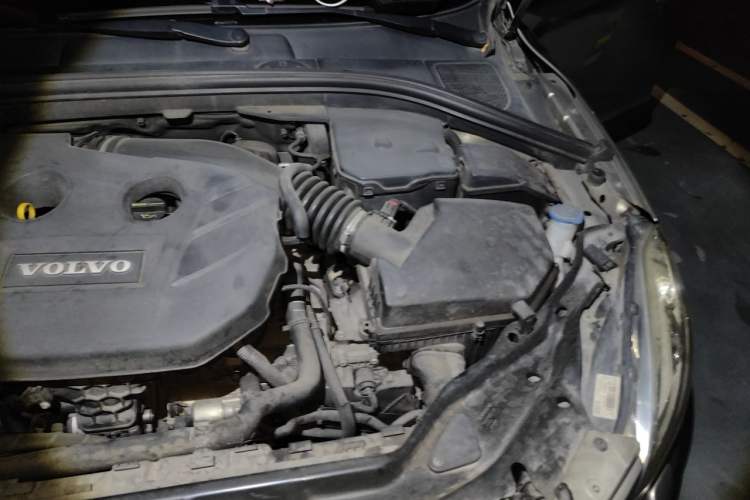 Used Volvo XC60 2013 T5 Zhiya Edition Engine Bay Left