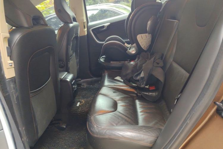 Used Volvo XC60 2013 T6 AWD Comfort Edition Left Rear Seat