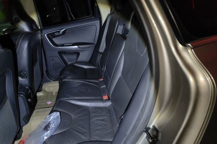Used Volvo XC60 2013 T5 Zhiya Edition Left Rear Seat