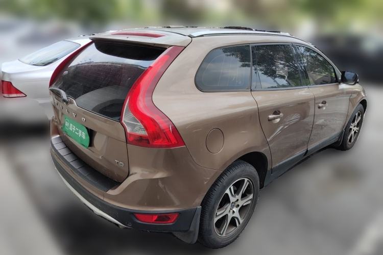 Used Volvo XC60 2013 T5 Comfort Edition Rear Right 45 Deg