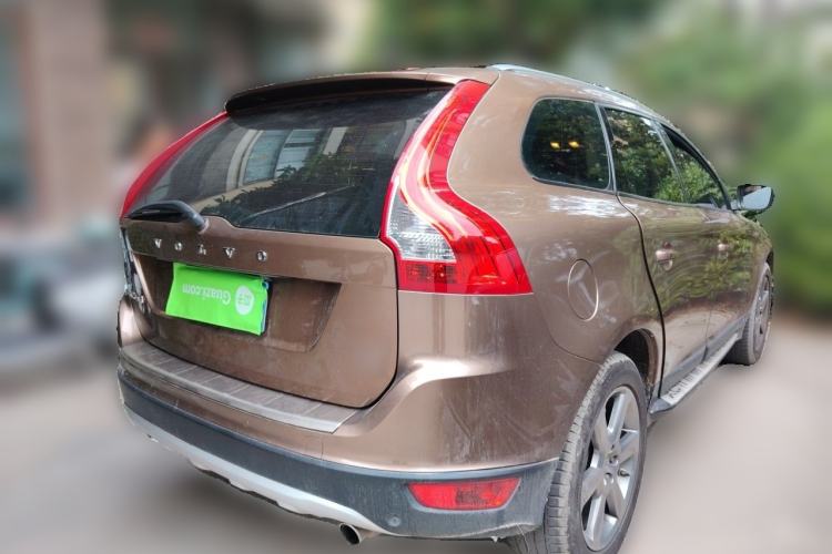 Used Volvo XC60 2013 T6 AWD Comfort Edition Rear Right 45 Deg