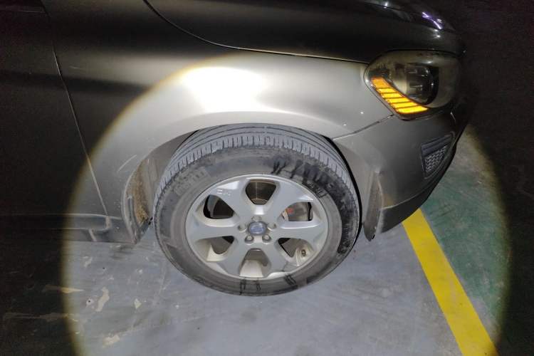 Used Volvo XC60 2013 T5 Zhiya Edition Right Front Wheel Hub
