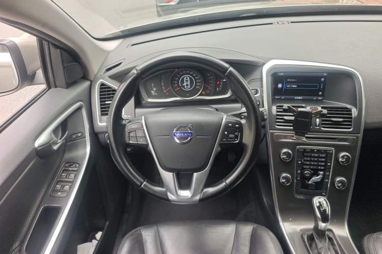 Used Volvo XC60 2013 T5 Zhiya Edition Steering Wheel