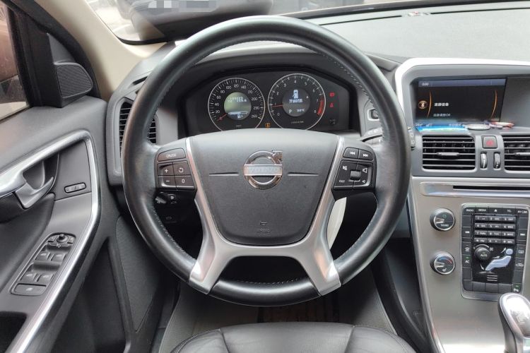 Used Volvo XC60 2013 T5 Comfort Edition Steering Wheel