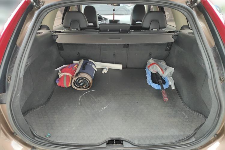 Used Volvo XC60 2013 T5 Comfort Edition Trunk
