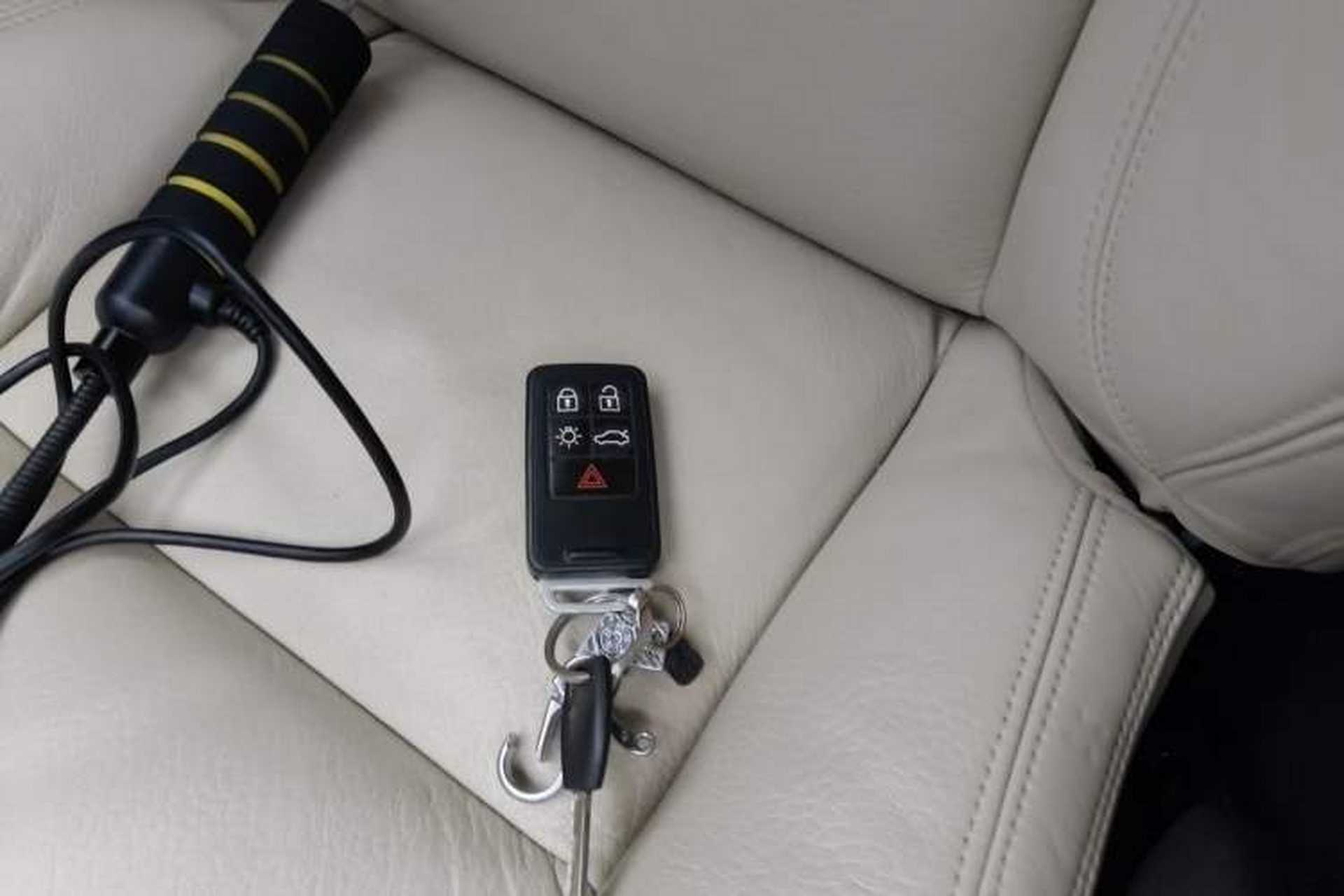 Used Volvo XC60 2013 T5 Comfort Edition Vehicle Key