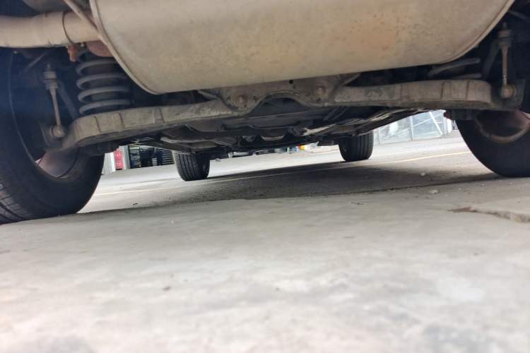 Used Volvo XC60 2013 T5 Zhiya Edition Chassis Rear