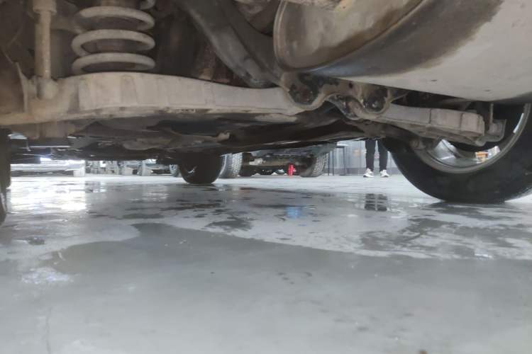 Used Volvo XC60 2013 T5 Zhiya Edition Chassis Rear Left