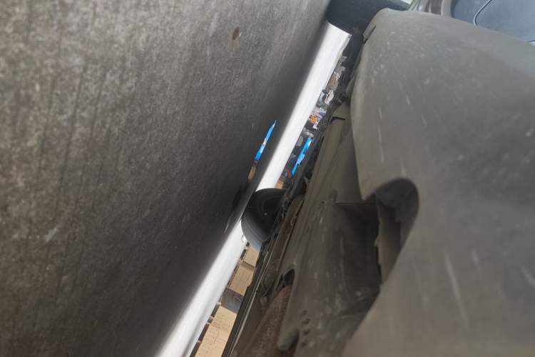 Used Volvo XC60 2013 T5 Zhiya Edition Chassis Rear Left