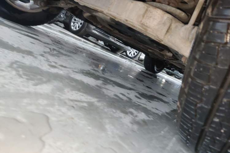 Used Volvo XC60 2013 T5 Zhiya Edition Chassis Rear Right