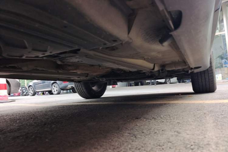 Used Volvo XC60 2013 T5 Zhiya Edition Chassis Rear Right