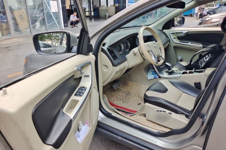 Used Volvo XC60 2013 T5 Zhiya Edition Driver Seat