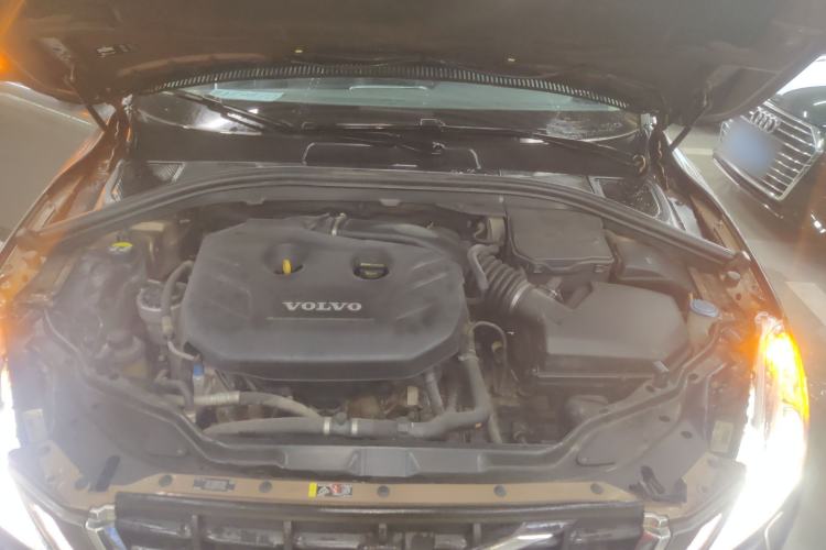 Used Volvo XC60 2013 T5 Zhiya Edition Engine Bay
