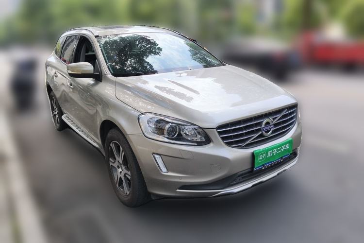 Used Volvo XC60 2013 T5 Zhiya Edition Front Right 45 Deg