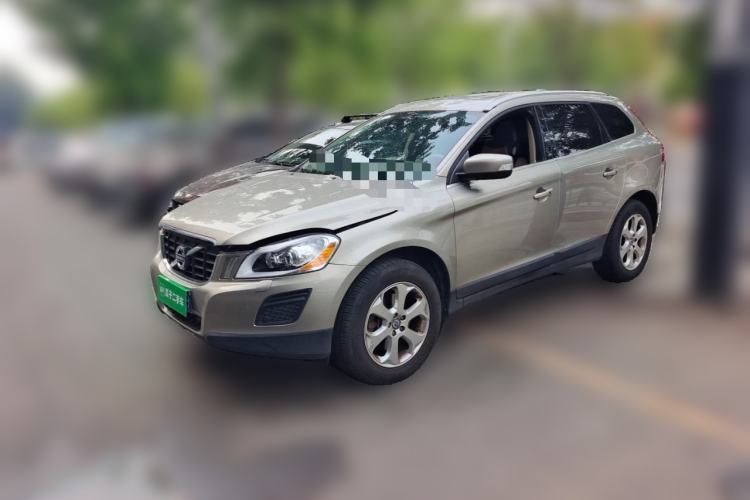 Used Volvo XC60 2013 T5 Zhiya Edition Guazi used car, China used car export, Used car for sale, Used  cars, Cheapest cars for sale