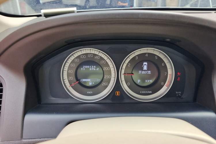 Used Volvo XC60 2013 T5 Zhiya Edition Instrument Cluster