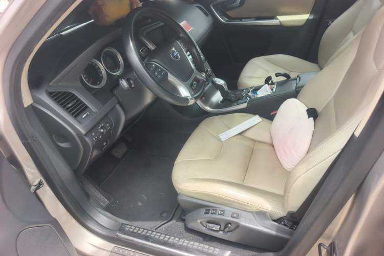 Used Volvo XC60 2013 T5 Zhiya Edition Left Front Seat