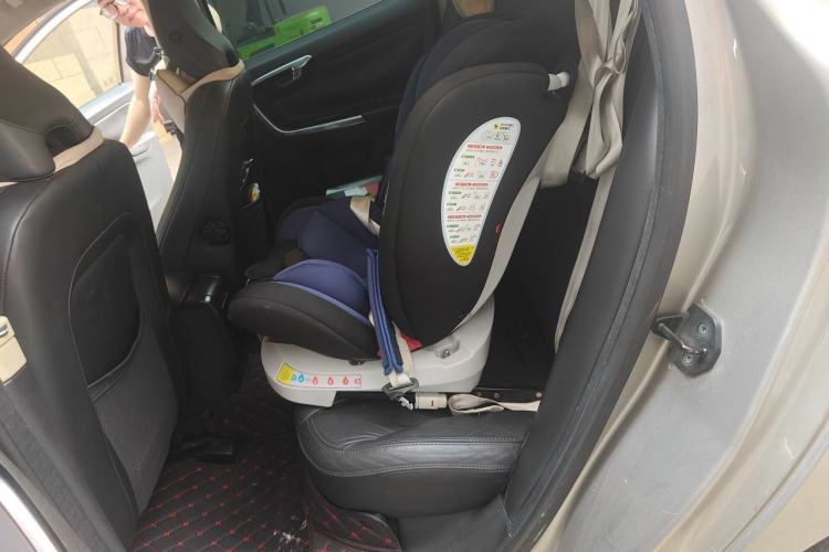 Used Volvo XC60 2013 T5 Zhiya Edition Left Rear Seat