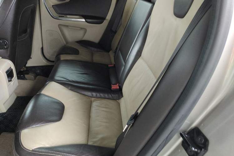 Used Volvo XC60 2013 T5 Zhiya Edition Left Rear Seat