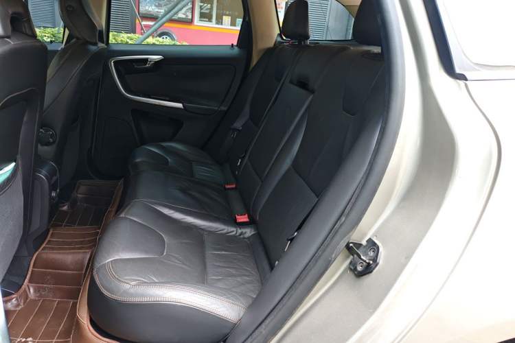 Used Volvo XC60 2013 T5 Comfort Edition Left Rear Seat