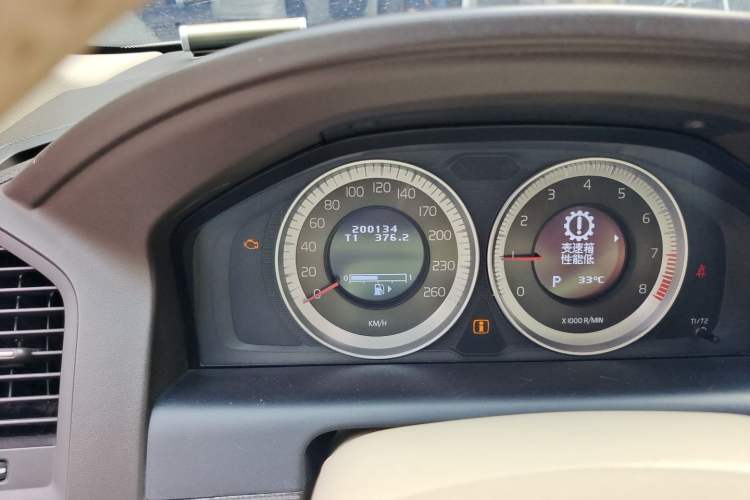 Used Volvo XC60 2013 T5 Zhiya Edition Odometer Close Up