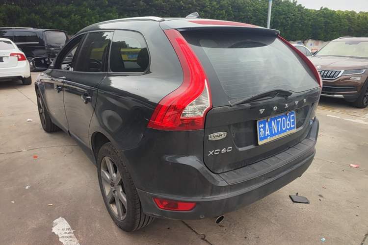 Used Volvo XC60 2013 T6 AWD Comfort Edition Rear Left 45 Deg
