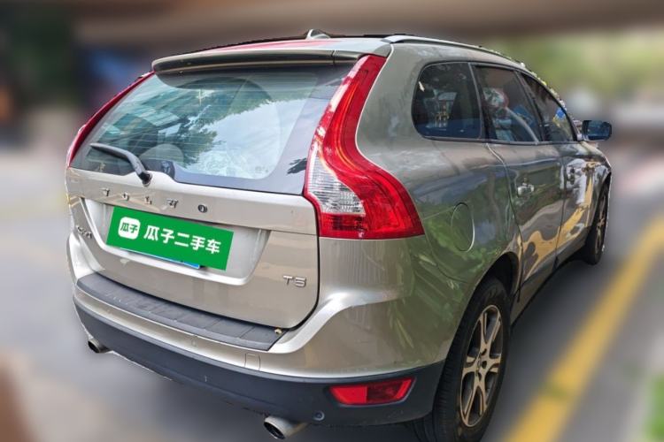 Used Volvo XC60 2013 T5 Comfort Edition Rear Right 45 Deg