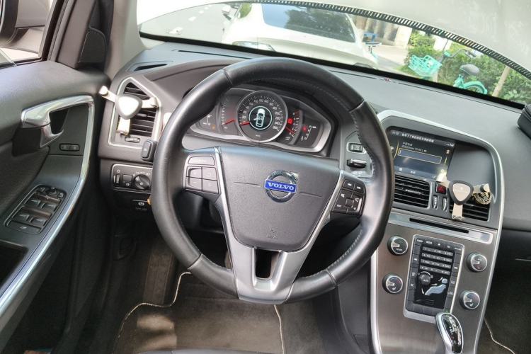 Used Volvo XC60 2013 T5 Zhiya Edition Steering Wheel