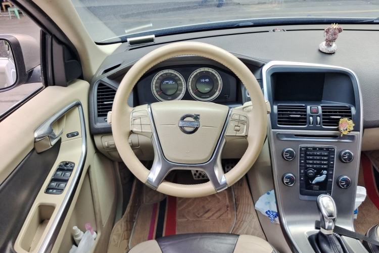 Used Volvo XC60 2013 T5 Zhiya Edition Steering Wheel
