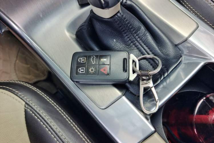 Used Volvo XC60 2013 T5 Zhiya Edition Vehicle Key