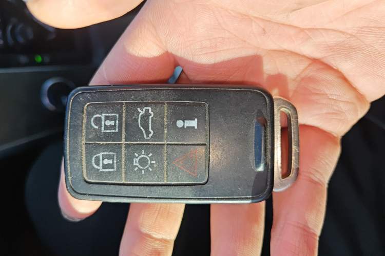 Used Volvo XC60 2013 T6 AWD Comfort Edition Vehicle Key