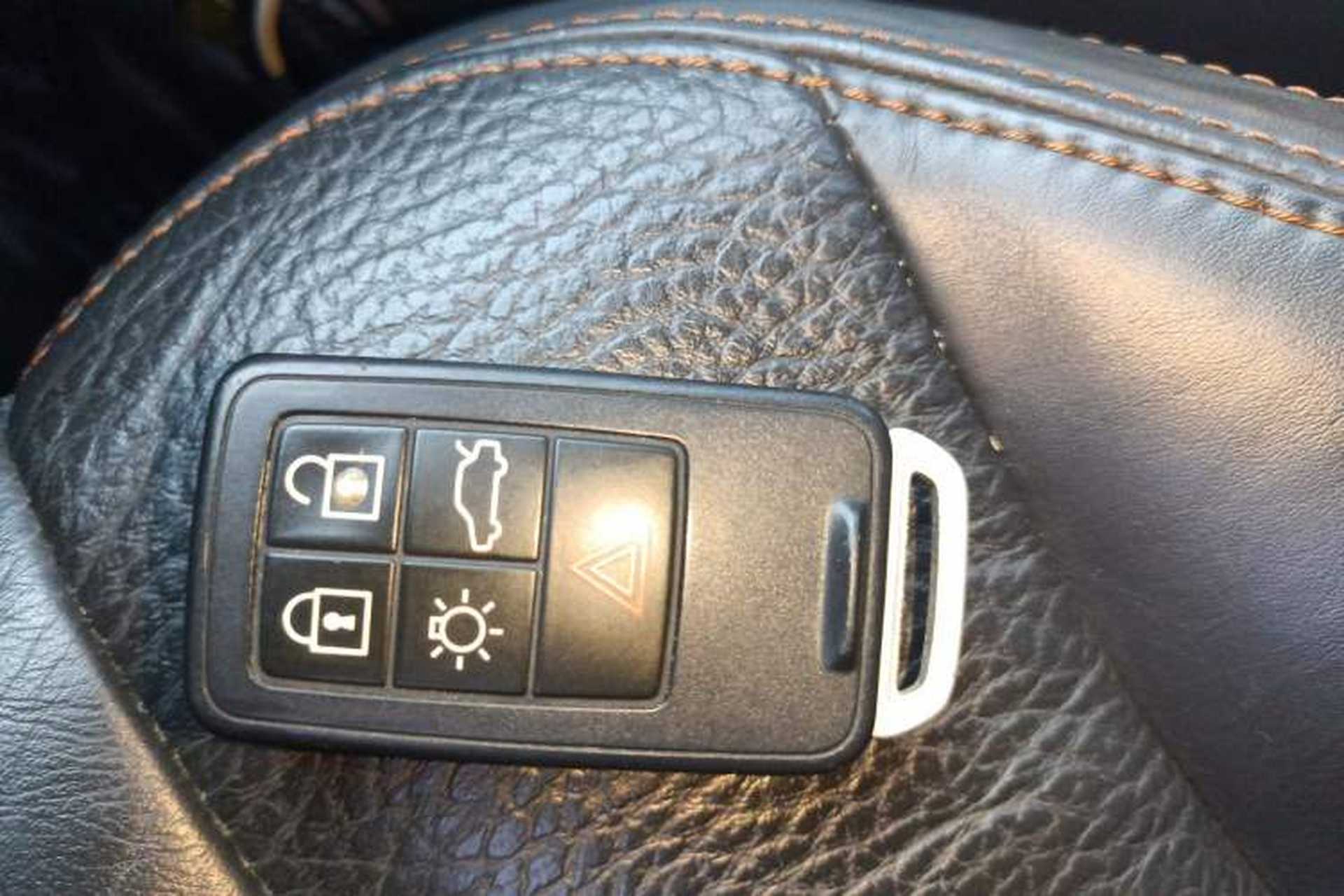 Used Volvo XC60 2013 T5 Comfort Edition Vehicle Key