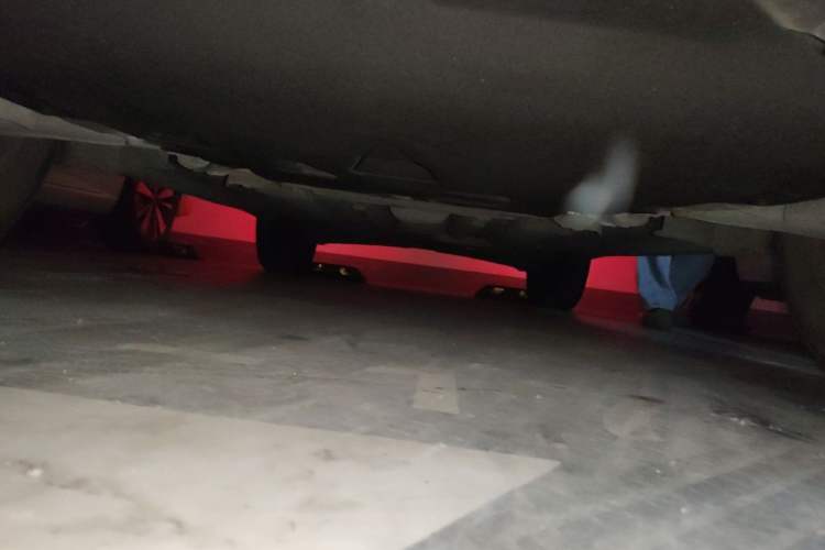 Used Volvo XC60 2013 T5 Zhiya Edition Chassis Front