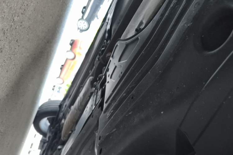 Used Volvo XC60 2013 T6 AWD Comfort Edition Chassis Rear Right