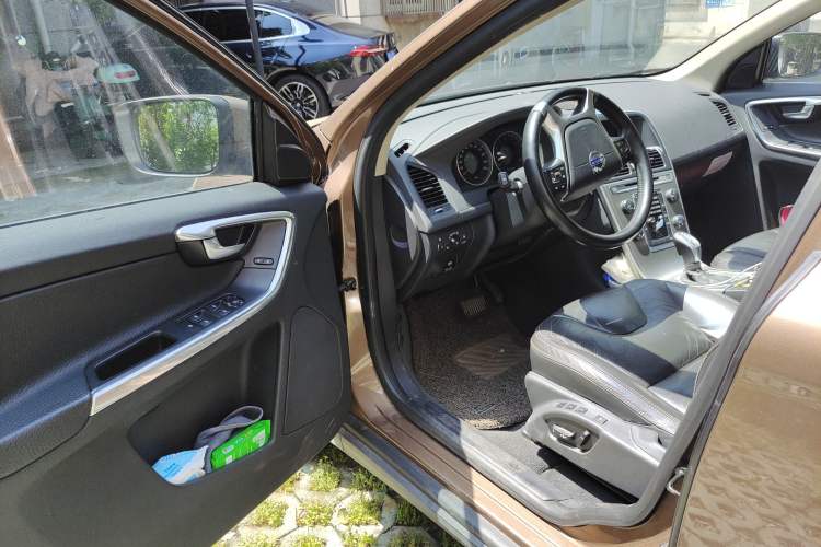 Used Volvo XC60 2013 T5 Comfort Edition Driver Seat