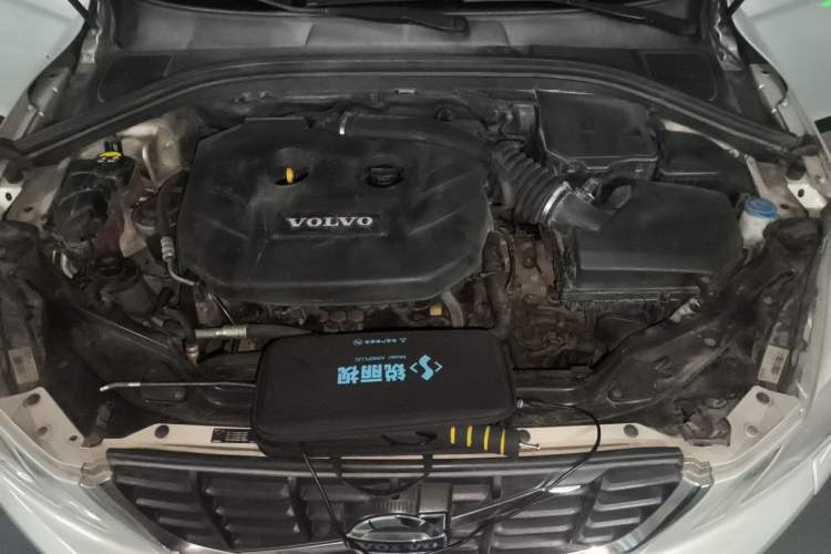 Used Volvo XC60 2013 T5 Zhiya Edition Engine Bay