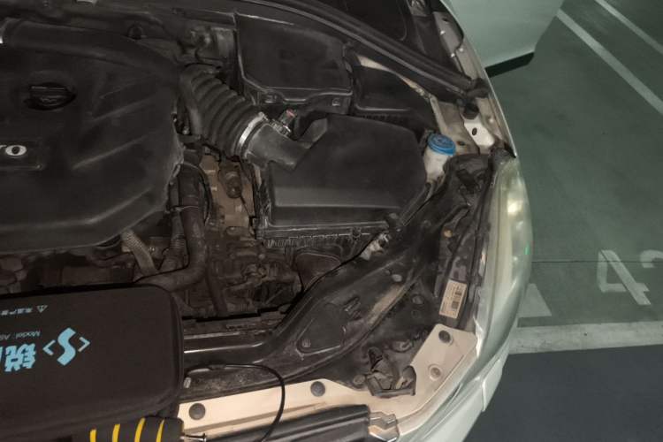 Used Volvo XC60 2013 T5 Zhiya Edition Engine Bay Left