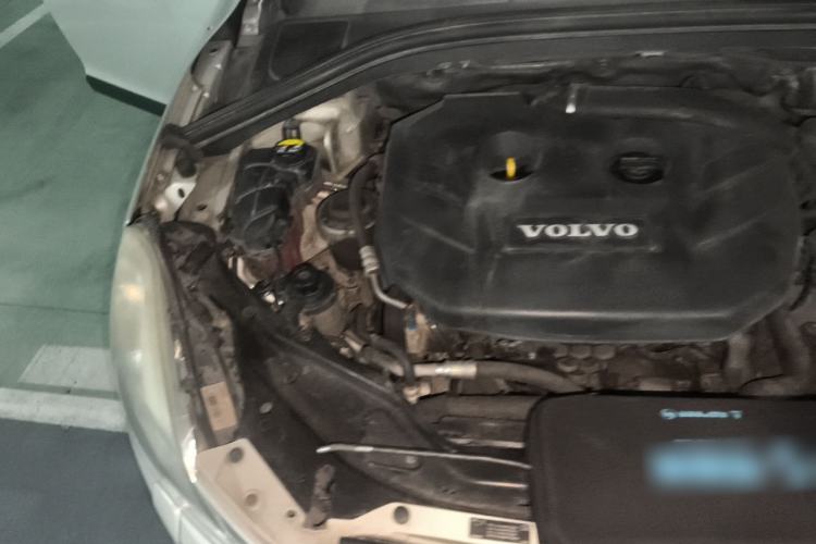 Used Volvo XC60 2013 T5 Zhiya Edition Engine Bay Right