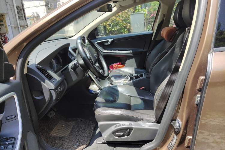 Used Volvo XC60 2013 T5 Comfort Edition Left Front Seat
