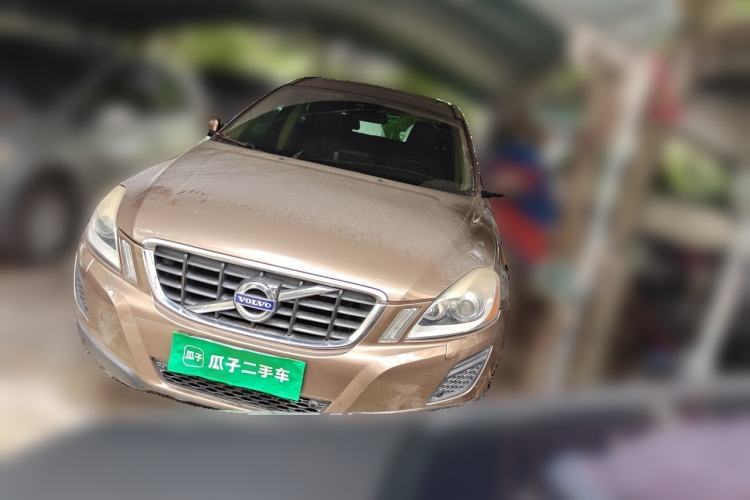 Used Volvo XC60 2013 T5 Zhiya Edition Guazi used car, China used car export, Used car for sale, Used cars, Cheapest cars for sale