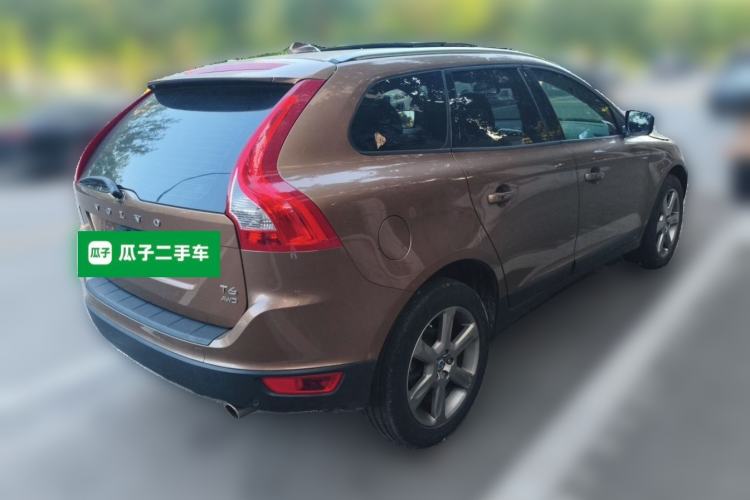 Used Volvo XC60 2013 T6 AWD Comfort Edition Rear Right 45 Deg
