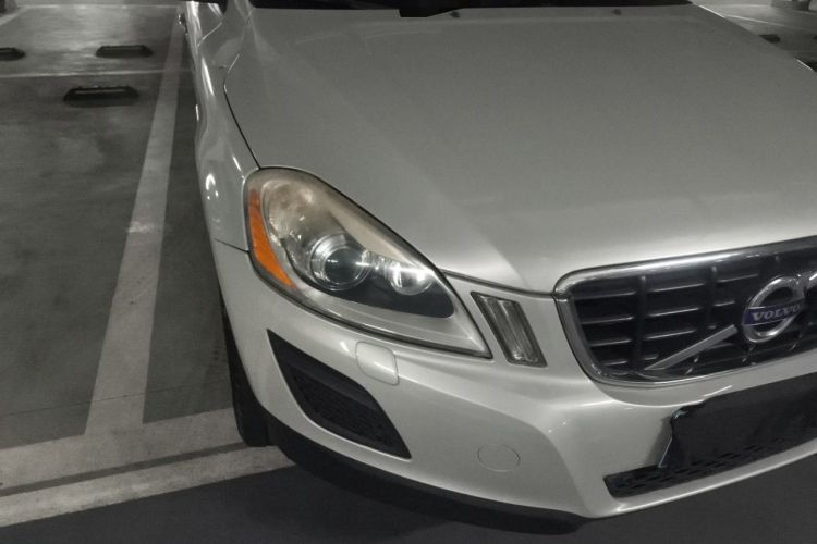 Used Volvo XC60 2013 T5 Zhiya Edition Right Front Headlight