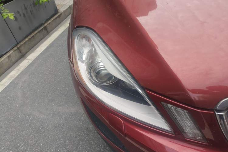 Used Volvo XC60 2013 T6 AWD Comfort Edition Right Front Headlight