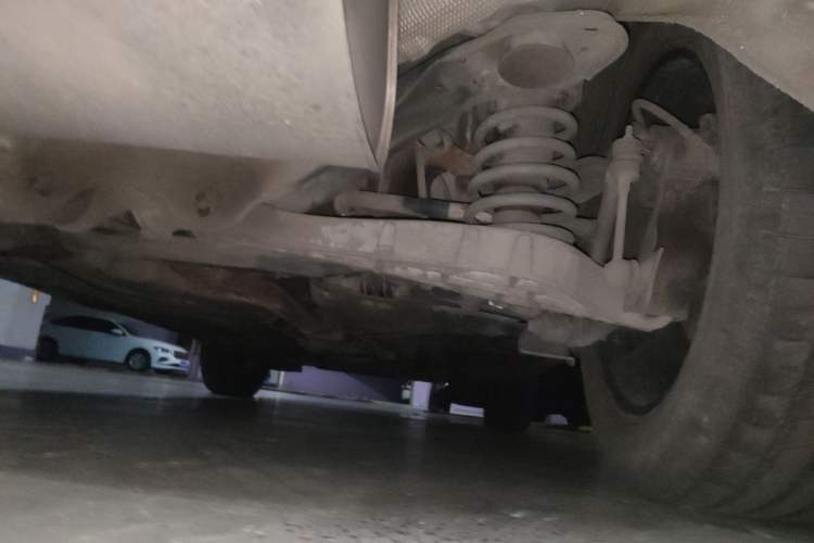 Used Volvo XC60 2013 T6 AWD Comfort Edition Chassis Rear Right