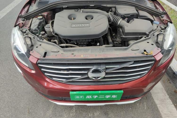 Used Volvo XC60 2013 T5 Comfort Edition Engine Bay